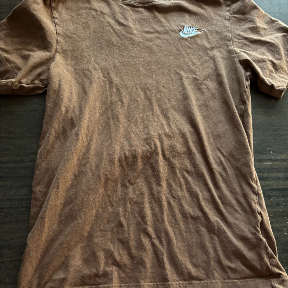 Nike Men's Brown T-Shirt